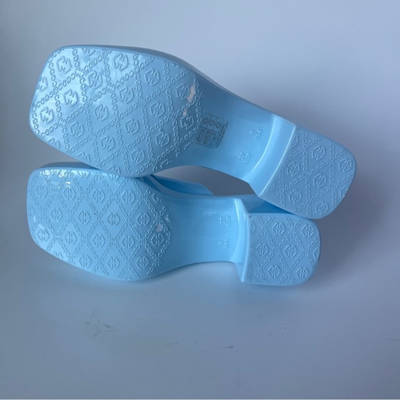 Jeffrey Campbell Bubblegum Platform Jelly Sandal in Baby Blue size 6 - Picture 2 of 7